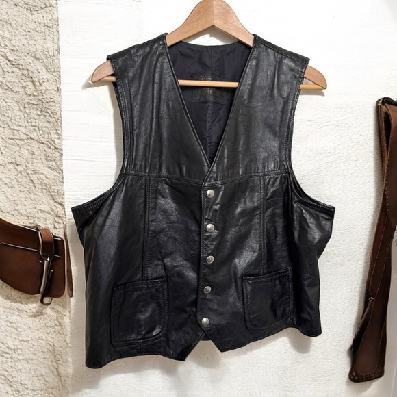 Vintage Black Leather Vest with Silver Buttons western goth grunge XL - Picture 1 of 6